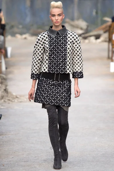 Look 51